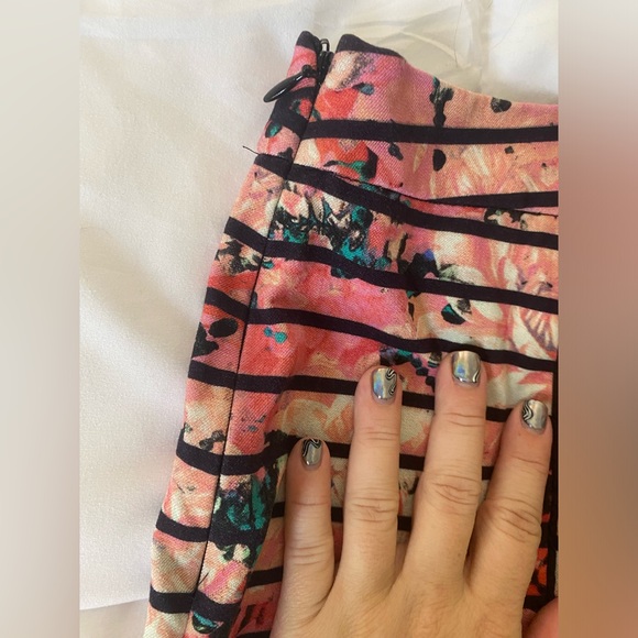 Banana Republic Flare Skirt - Picture 5 of 5